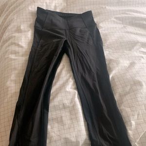 Lulu lemon in your mark crop 23” size 6